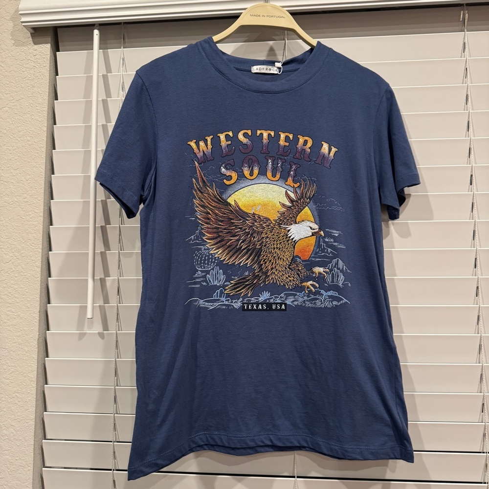 Western Soul Boutique Tee- Texas Eagle - Size L